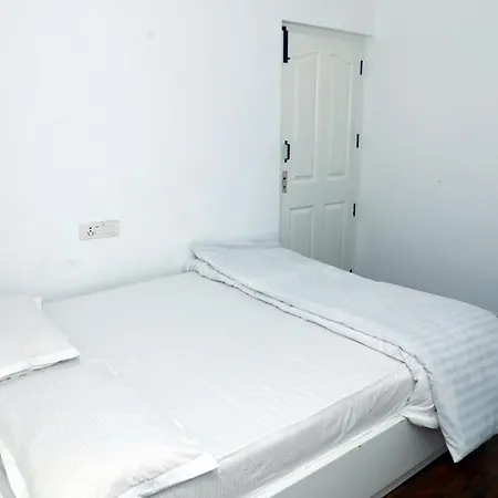 Hailstone Home Stay Ooty Exterior photo
