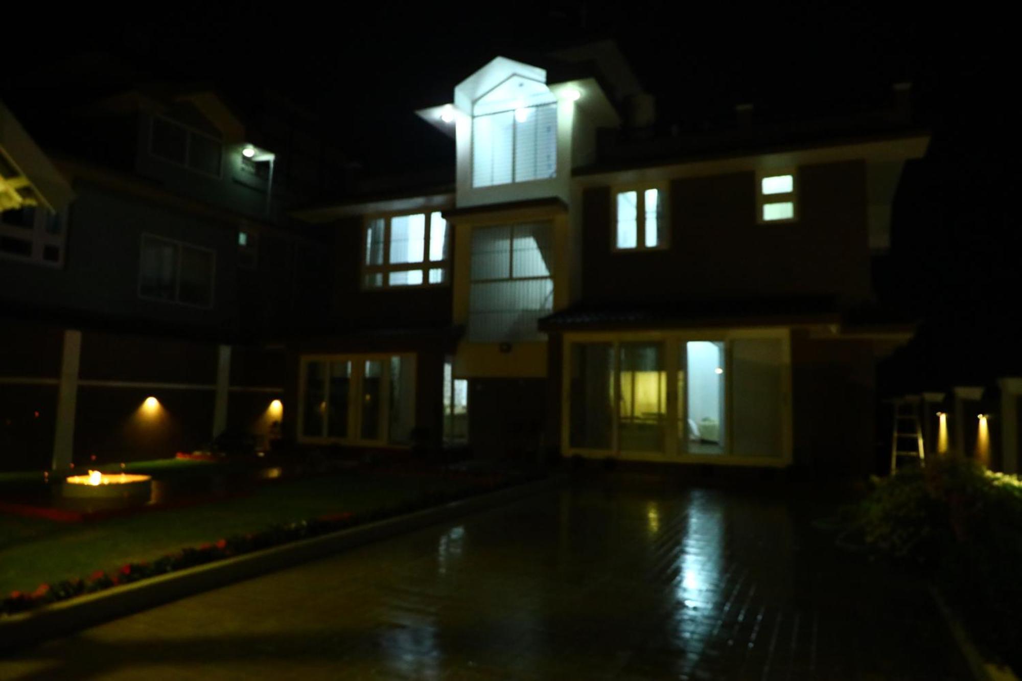 Hailstone Villa *