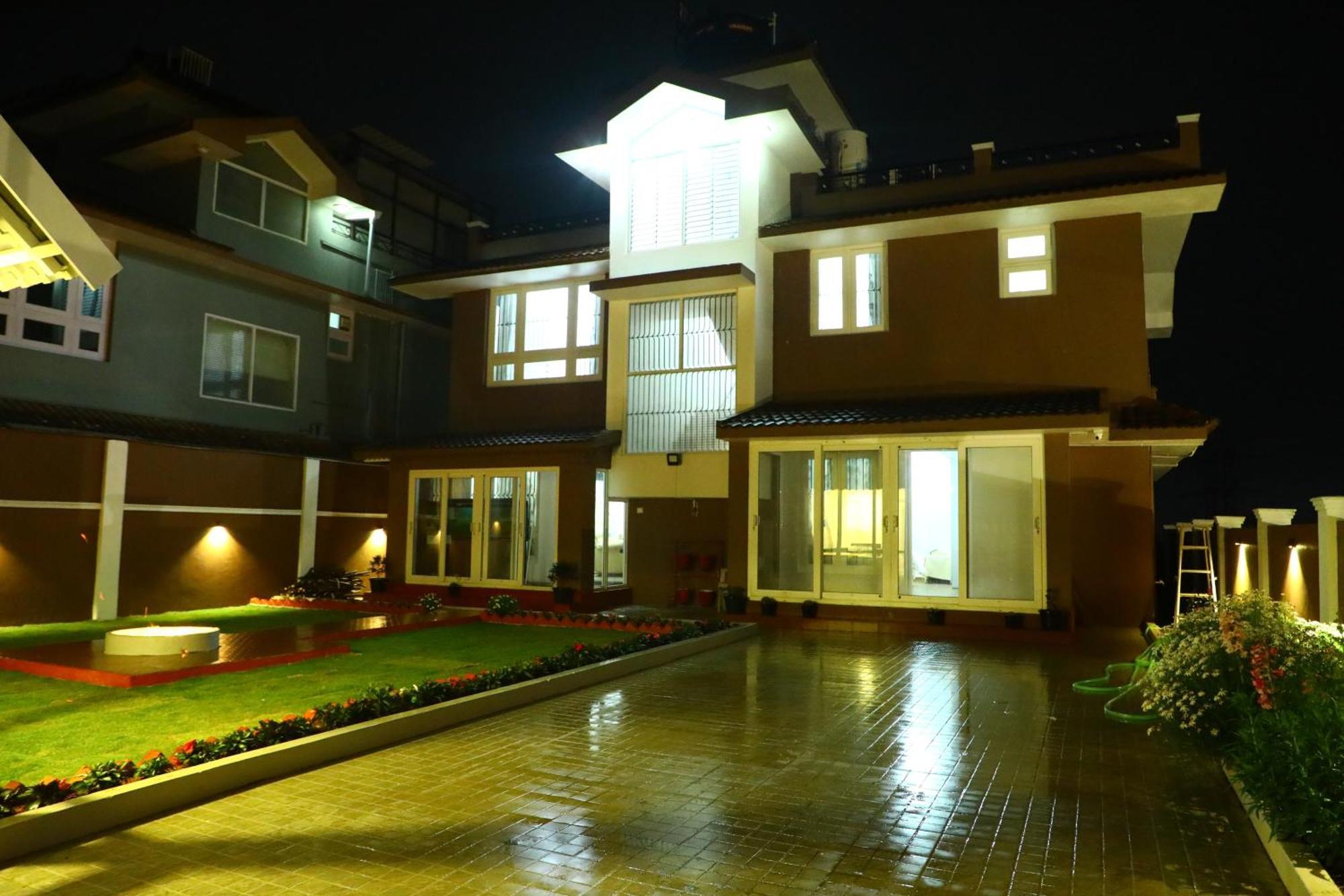 Hailstone * Ooty